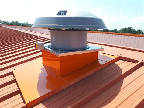 Extracteur de toit industriel de type chapeau aspirateur