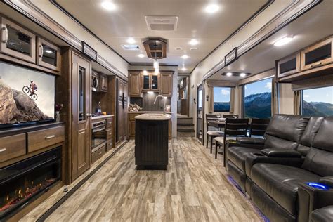 Intérieur moderne d'une roulotte de luxe