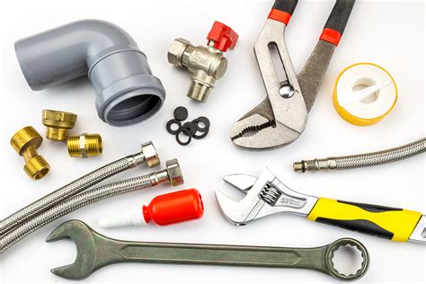 Outils de plomberie rangés