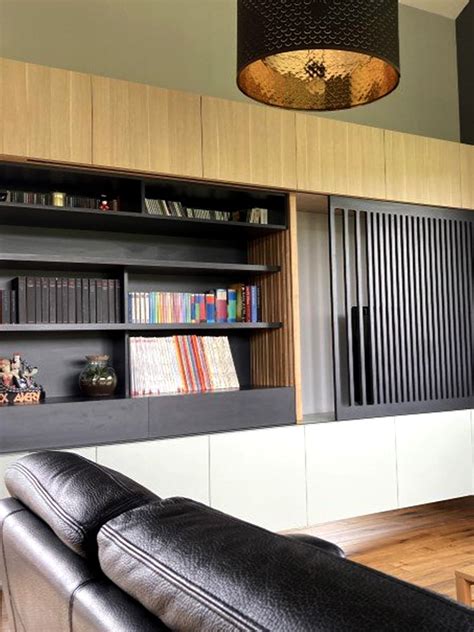 Meuble sur mesure intégrant un radiateur dans un salon