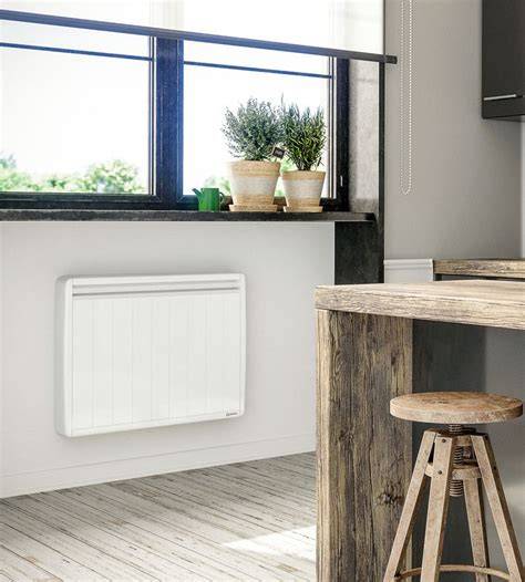 Radiateur électrique moderne avec écran de programmation