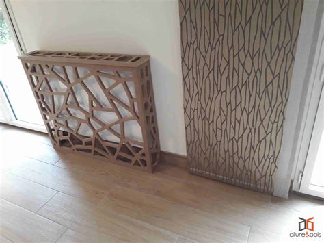 Cache radiateur en bois imitant une console avec tiroirs