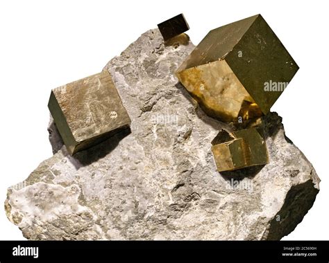 Cristaux de pyrite cubiques