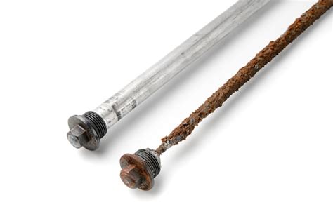 Anode en magnésium usée et une neuve