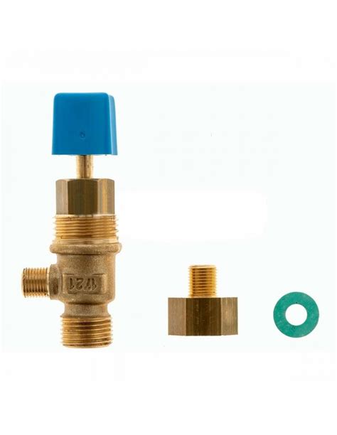 Vue rapprochée d'un robinet de remplissage de chaudière