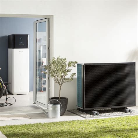 Unité extérieure Daikin Altherma 3H HT au design primé.