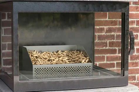 Panier adaptateur à granulés pour cheminée