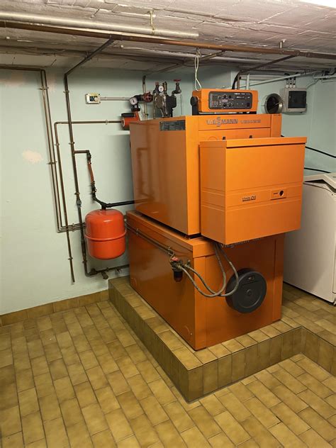 Chaudière fioul Atlantic dans une chaufferie