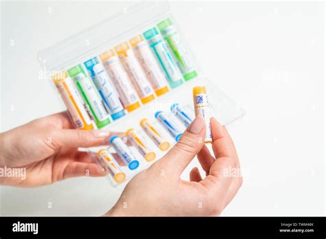 Tube de granules homéopathiques