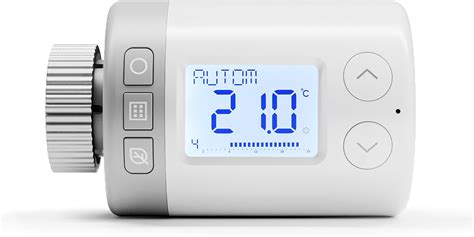 Radiateur avec tête thermostatique et indication des températures recommandées par pièce