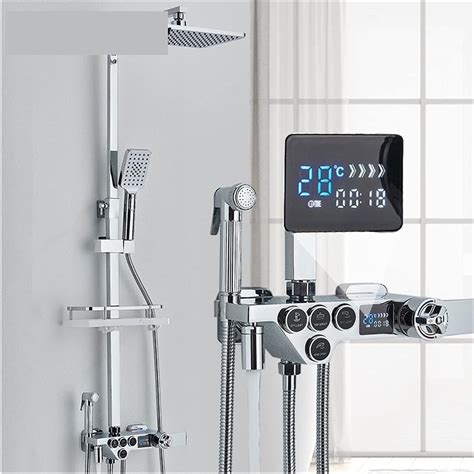 Différents styles de robinets thermostatiques pour douche et baignoire