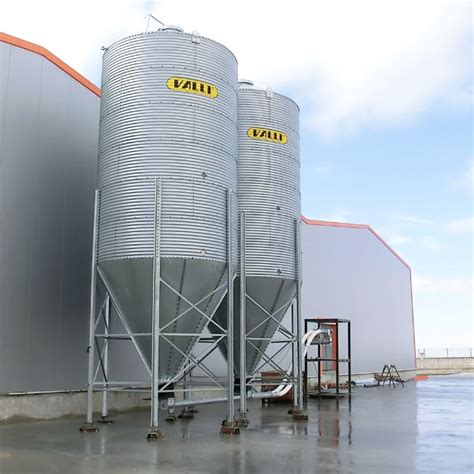 Représentation schématique de différentes configurations de silos et de systèmes d'alimentation