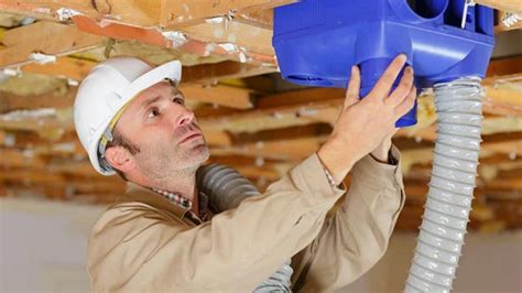 Outils utilisés pour l'entretien d'une VMC