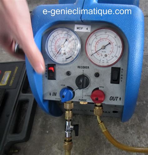 Outil de manipulation de fluide frigorigène