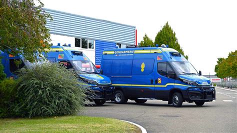 Véhicule de gendarmerie mobile