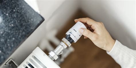 Radiateur avec robinet thermostatique