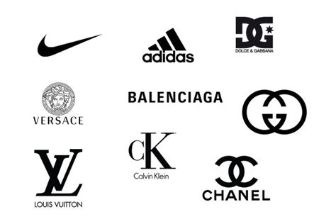 Logo de la marque Highlander avec des images de vêtements et d'équipements de camping